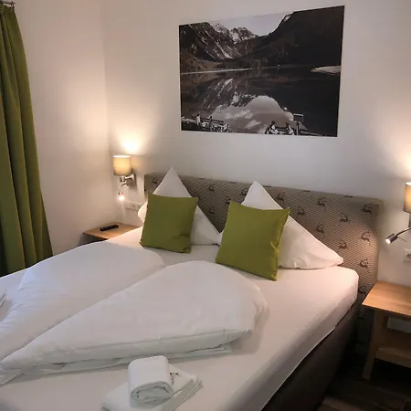 Grossglockner Zell Am Шале Целль-ам-Зеє